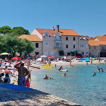 Apartments With A Parking Space Sutivan, Brac - 752 Luaran gambar