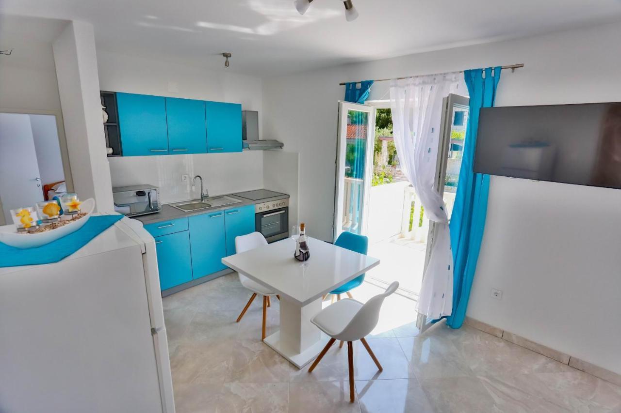 Apartments With A Parking Space Sutivan, Brac - 752 Luaran gambar