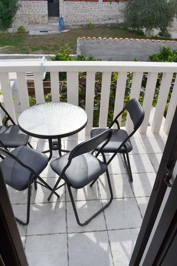 Apartments With A Parking Space Sutivan, Brac - 752 Luaran gambar