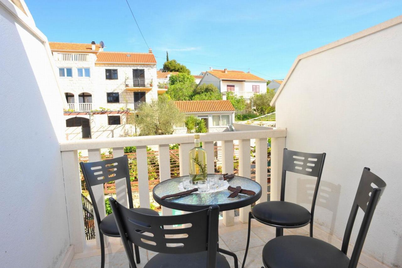 Apartments With A Parking Space Sutivan, Brac - 752 Luaran gambar